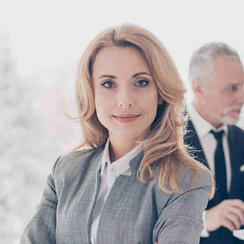 https://site.dataoxytech.com/wp-content/uploads/2019/04/img-people-05.jpg